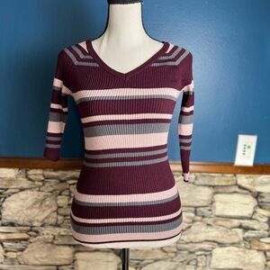Women’s Rue 21 Striped V-Neck Top 3/4 Sleeve